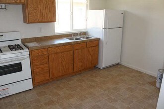 912-920 Blue St in Marysville, CA - Foto de edificio - Interior Photo