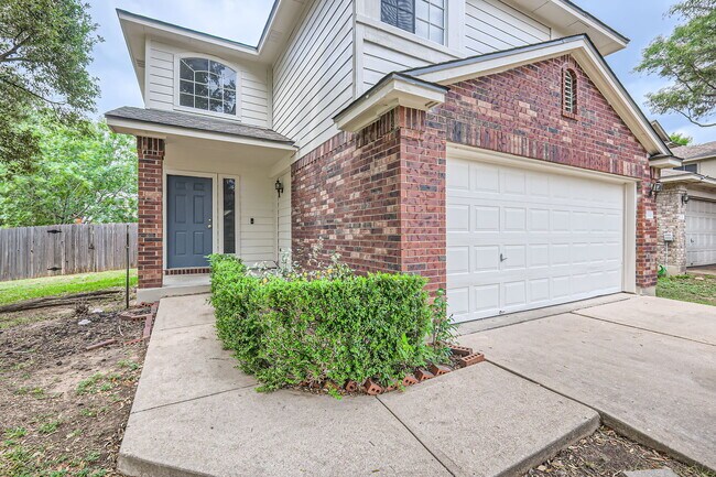 11316 Canterbury Tales Ln in Austin, TX - Building Photo - Building Photo