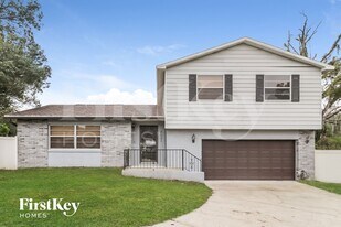 3021 Dikewood Ct in Winter Park, FL - Building Photo