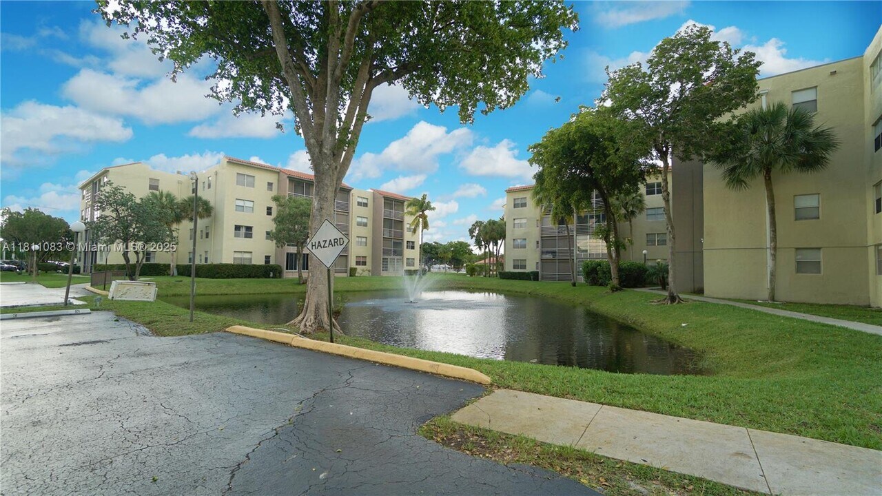 1830 SW 81st Ave in North Lauderdale, FL - Building Photo