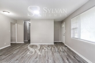3918 N Bolton Ave in Indianapolis, IN - Building Photo - Building Photo
