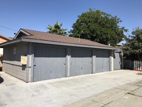 5842 Kingman Ave in Buena Park, CA - Building Photo - Building Photo