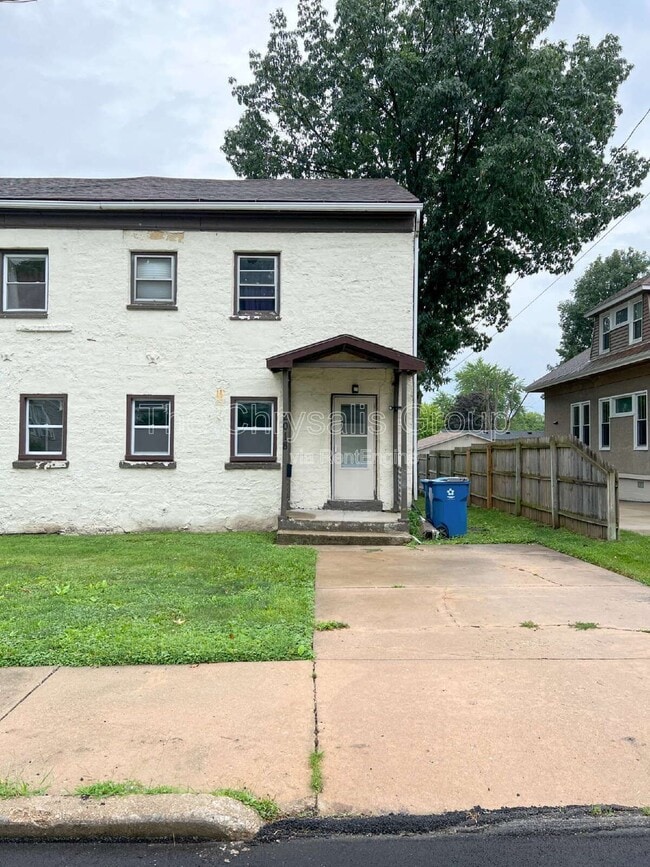 property at 2018 1st St