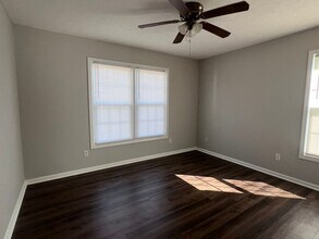 2905 Raintree Dr in Bowling Green, KY - Building Photo - Building Photo
