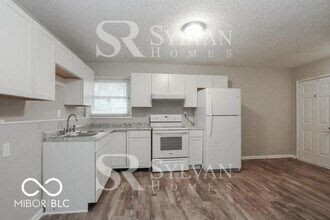 3245 Chrysler St in Indianapolis, IN - Building Photo - Building Photo