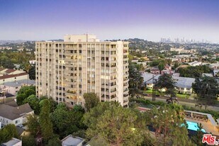 4411 Los Feliz Blvd in Los Angeles, CA - Building Photo