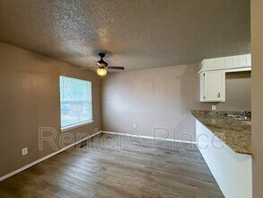 6512 S 81st E Pl in Tulsa, OK - Building Photo - Building Photo