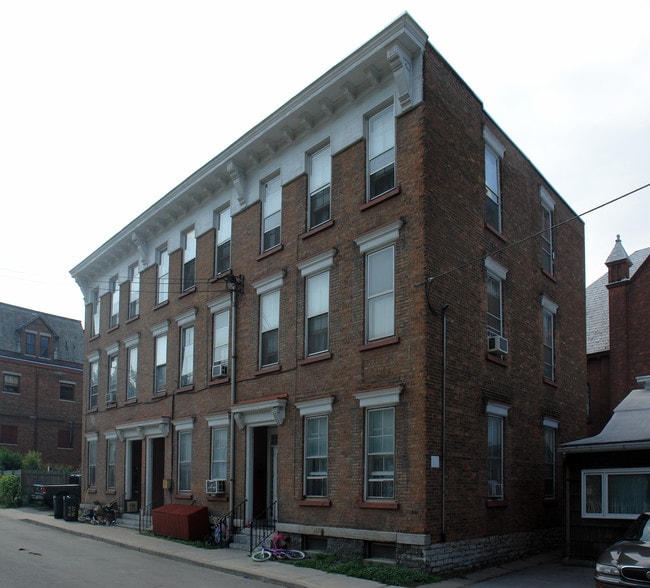 32-36 Division St in Fort Plain, NY - Foto de edificio - Building Photo