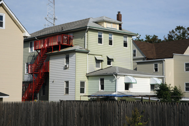 57 2nd Ave in Long Branch, NJ - Building Photo - Building Photo