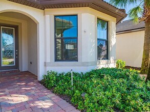 8196 Hanoverian Dr in Greenacres, FL - Building Photo - Building Photo