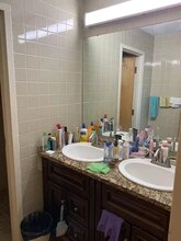 1066 Commonwealth Ave, Unit 702 in Boston, MA - Foto de edificio - Building Photo