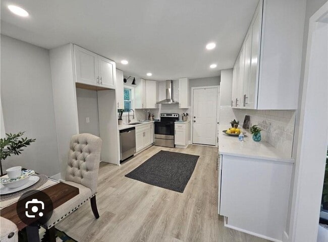 property at 2968 McGlynn Ct