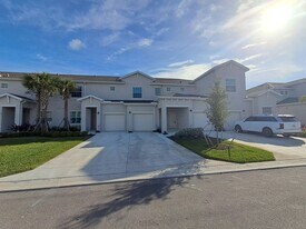 20660 HAZELNUT Ct in Lehigh Acres, FL - Building Photo