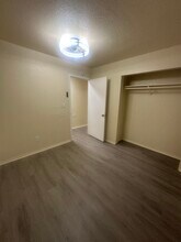 12414 S Willowbrook Ave, Unit 12414 in Compton, CA - Building Photo - Building Photo
