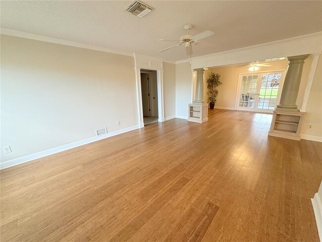 229 Mark Twain Ln in Rotonda West, FL - Building Photo - Building Photo