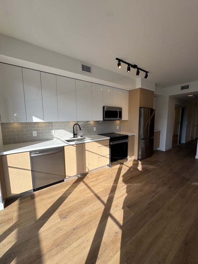 property at 1640 NE 125th St