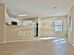 2280 E Hazeltine Way in Chandler, AZ - Building Photo - Building Photo