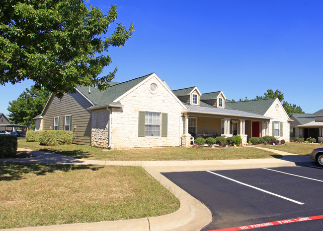 The Veranda at Twin Creek Apartments in Killeen, TX - Building Photo - Building Photo