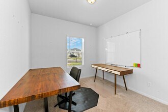 216 Blue Hibiscus Dr in Liberty Hill, TX - Building Photo - Building Photo