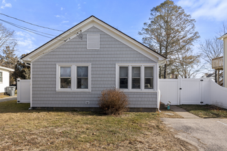 17 York Ave in East Lyme, CT - Building Photo - Building Photo