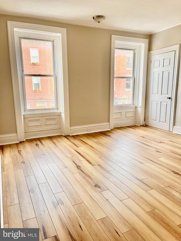 property at 2314 E Cumberland St