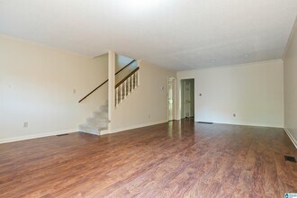 1659 Ashwood Ln in Birmingham, AL - Building Photo - Building Photo