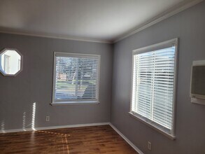 305 N Palm Ave, Unit A in Alhambra, CA - Building Photo - Building Photo