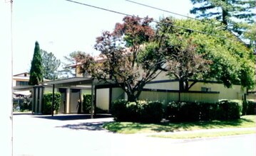 8720 Lund Hill Ln in Cotati, CA - Building Photo - Building Photo