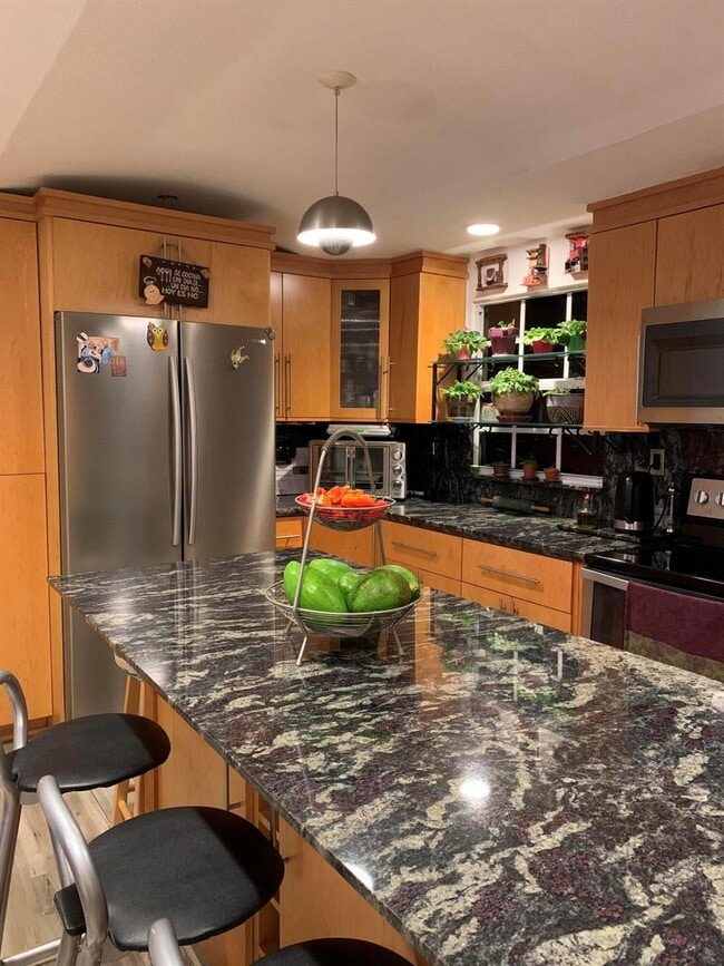 5850 SW 33rd St in Miami, FL - Building Photo - Building Photo