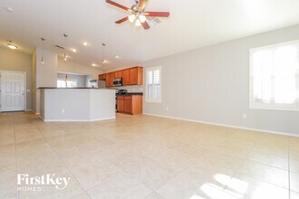 18160 W Saguaro Ln in Surprise, AZ - Building Photo - Building Photo