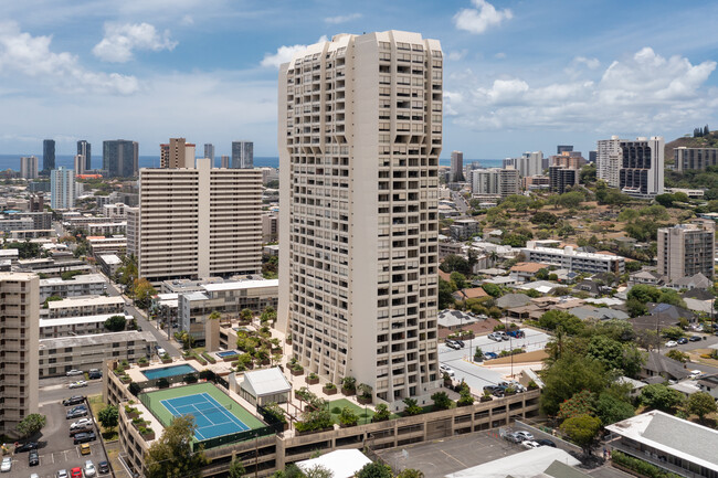 Mott-Smith Laniloa in Honolulu, HI - Building Photo - Building Photo