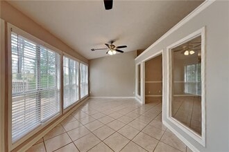 615 Paris Dr in Lawrenceville, GA - Building Photo - Building Photo