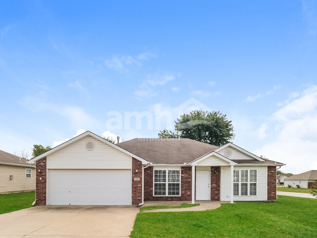 property at 735 Carlisle Dr