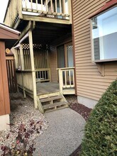 163 Pine Grove Dr in South Hadley, MA - Building Photo - Building Photo