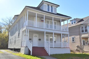 1408 E Fayette St in Syracuse, NY - Building Photo