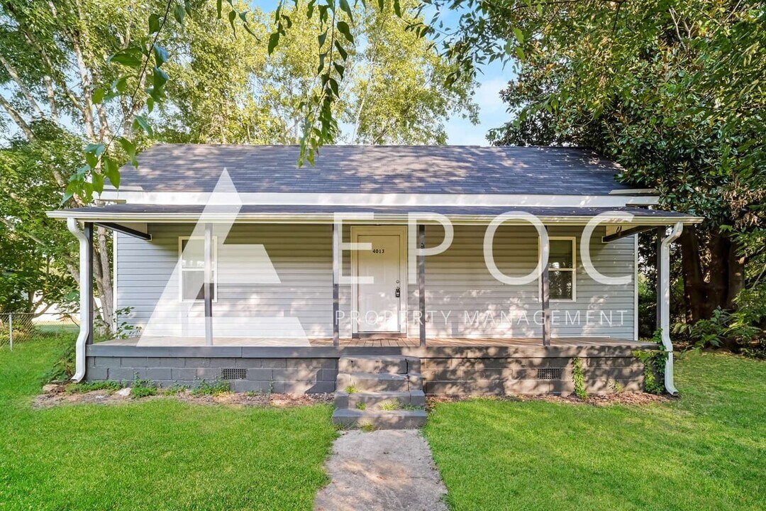 4013 Markwood Rd in Burlington, NC - Building Photo