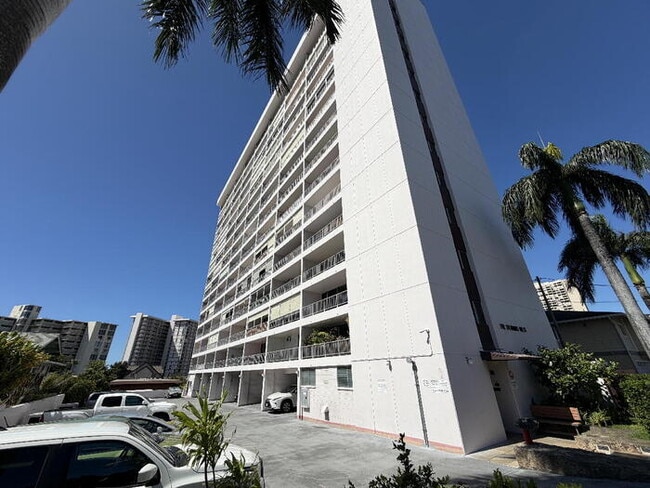 property at 1419 Dominis St