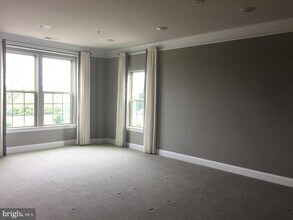 6489 Jack Linton Dr N in Frederick, MD - Building Photo - Building Photo