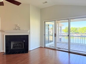 1133 Torrence Cir in Davidson, NC - Building Photo - Building Photo