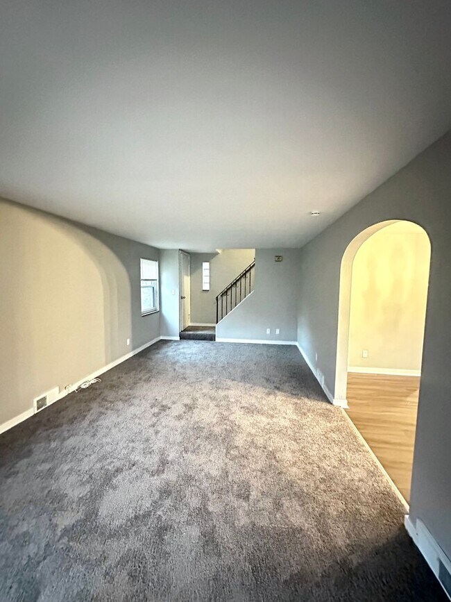 1118 Maple Ave in Verona, PA - Building Photo - Building Photo