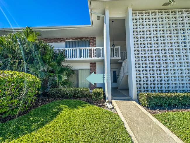 4501 S Ocean Blvd in South Palm Beach, FL - Building Photo - Building Photo