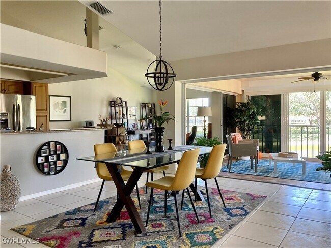 13260 Sherburne Cir in Bonita Springs, FL - Building Photo - Building Photo