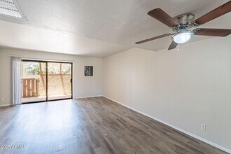 1319 S Hardy Dr in Tempe, AZ - Building Photo - Building Photo