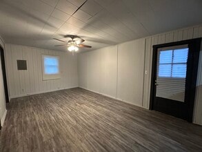 717 Sheridan St in Danville, IL - Building Photo - Building Photo