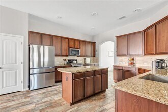 2324 Vineyard Terrace Ln in League City, TX - Building Photo - Building Photo