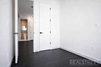 Winthrop St, Unit 3B in Brooklyn, NY - Building Photo - Building Photo