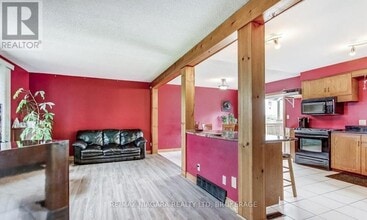 851 Forks Rd E in Port Colborne, ON - Building Photo - Building Photo