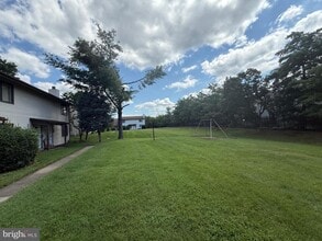 4193 Meadowland Ct in Chantilly, VA - Building Photo - Building Photo