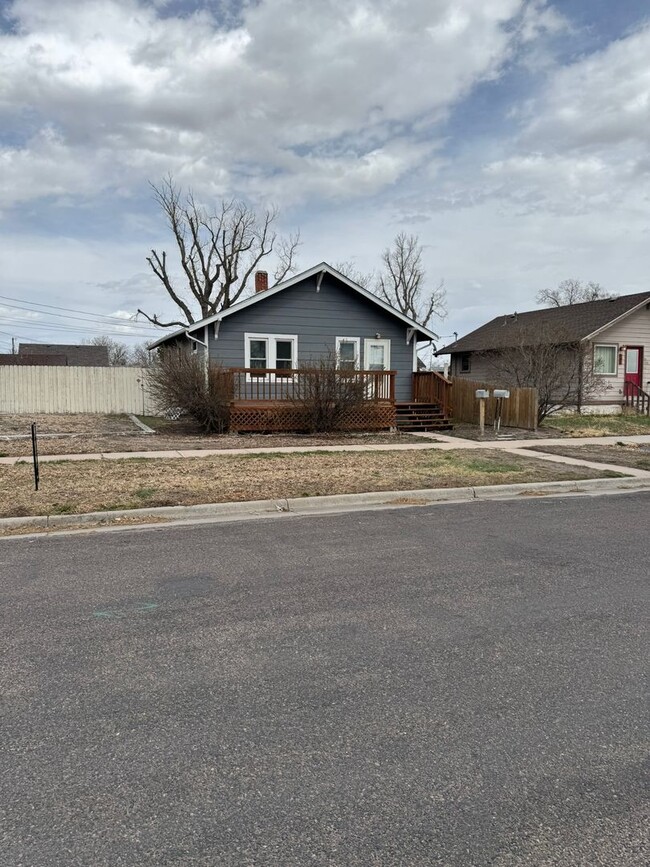 property at 709 Evans Ave
