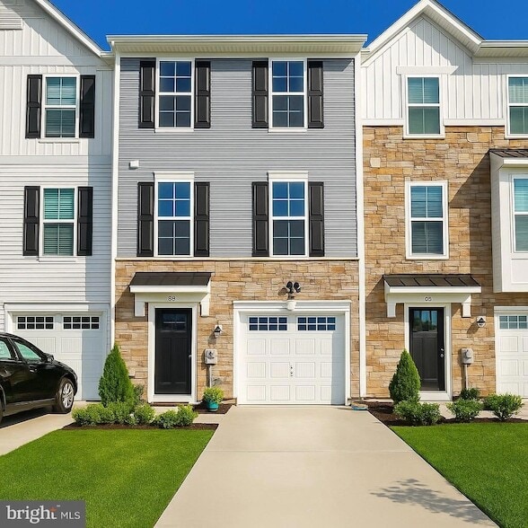 property at 64 Hamilton Ct